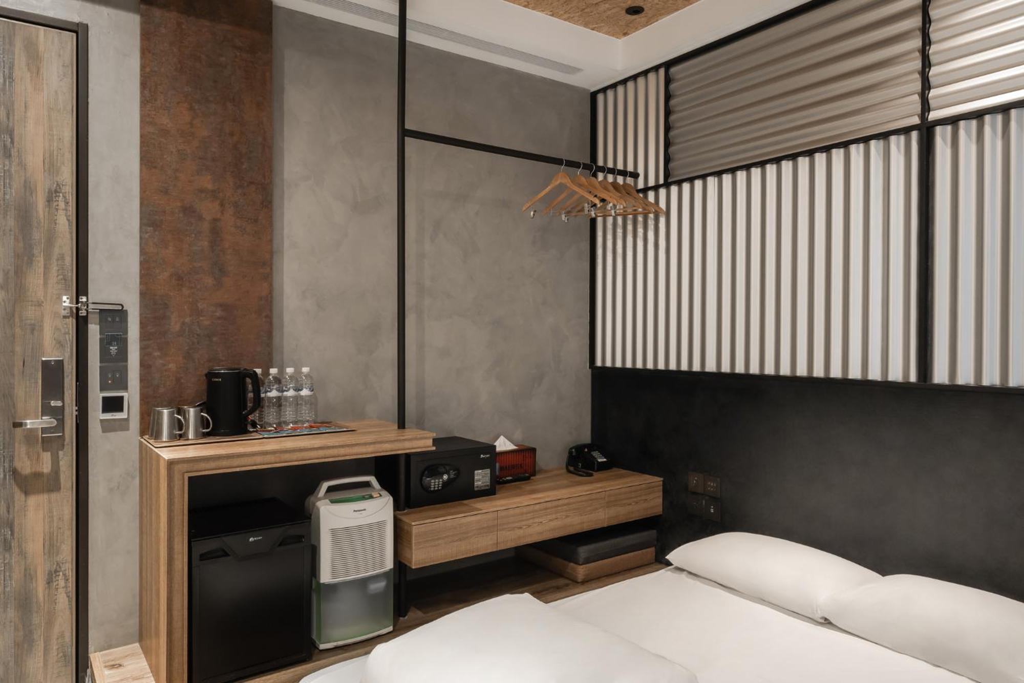 Hotel Leisure 台南行旅-巷弄潮旅 Екстер'єр фото